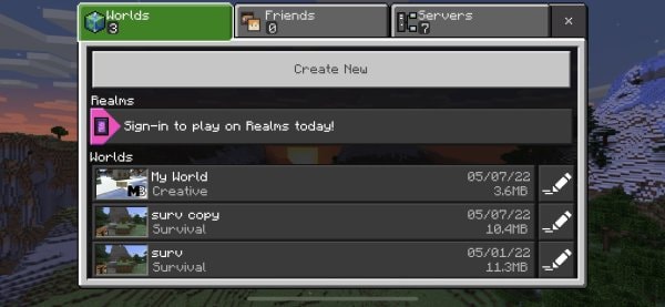 All Minecraft worlds on iOS