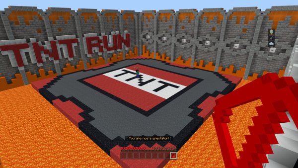 An arena with a large TNT image in the center — overview view.