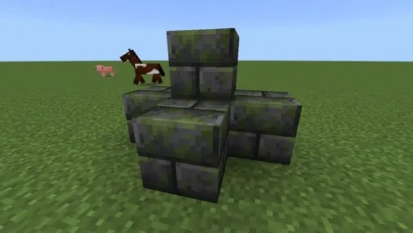 Mossy Deepslate Bricks