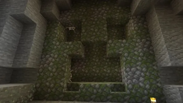Creeper Head Statue