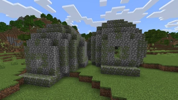 Screenshot of Creeper House Structure