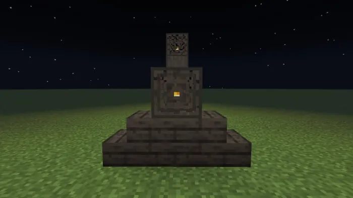 Wooden Corrupted Lamp