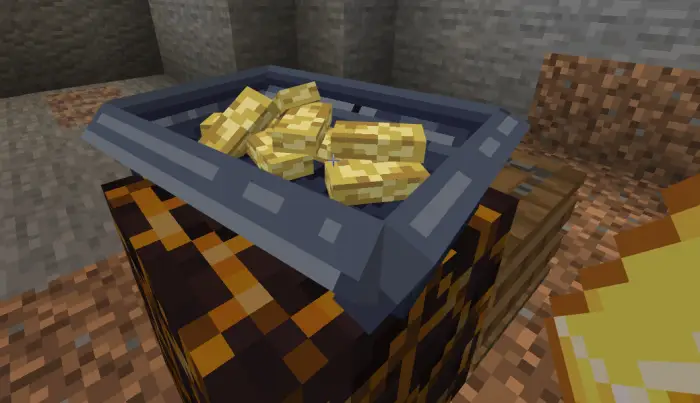 Molten ingots in a forge container