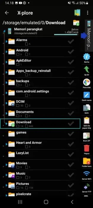 ALT X-Plore File Manager showing Download folder