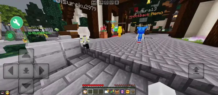 Small player avatars in a multiplayer lobby