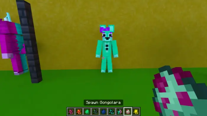 ALT Colorful animatronic in daycare setting