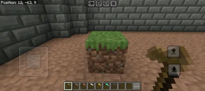 Minimalist tool textures with grass block