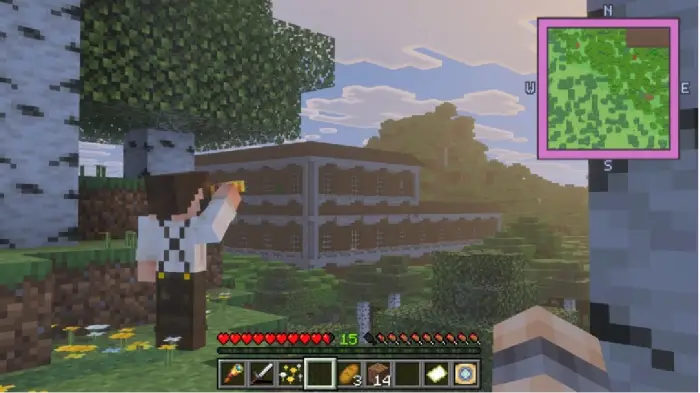 On-screen minimap with compass and waypoints