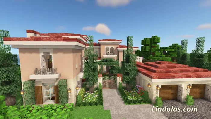 Luxury villa with courtyard and garage